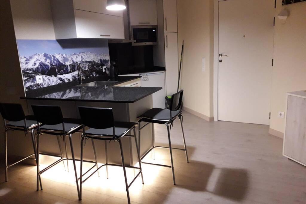 Nuevo Y Acogedor Apto En Vielha-Betren. Con Garaje Apartment Exterior photo